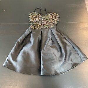 Pear Culture Elegant Sequin Black Dress Lace up Back Size 9/10